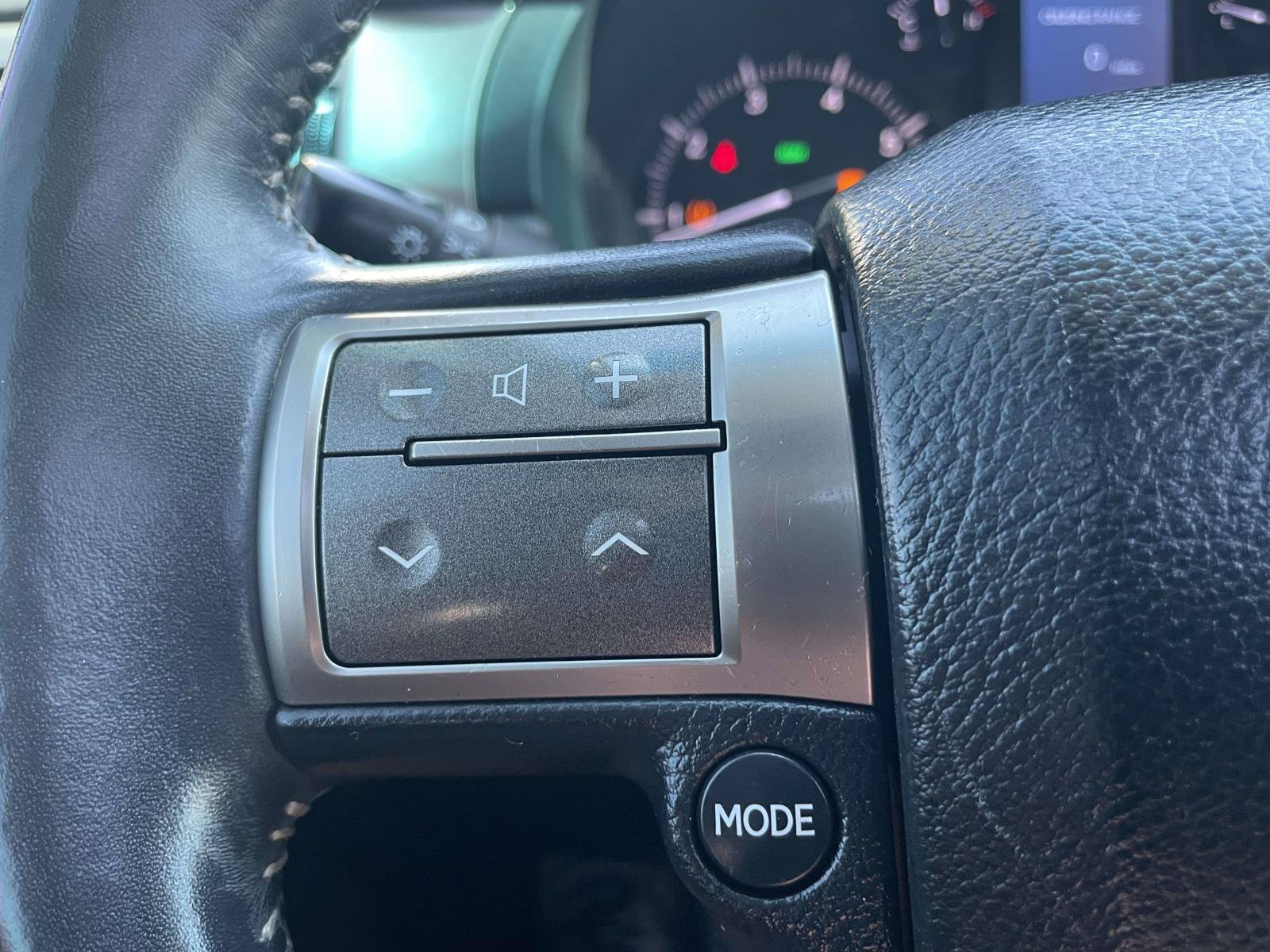 Used 2014 Lexus GX 460 Luxury AWD/4WD image 19