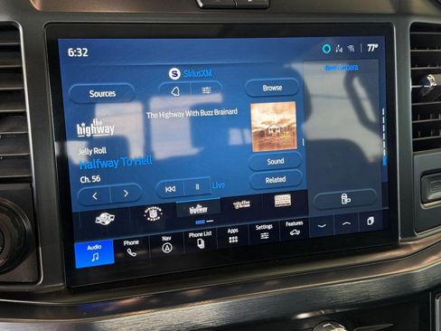 Certified 2025 Ford F250 Lariat w/ Lariat Ultimate Package AWD/4WD image 31