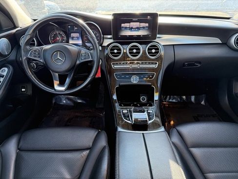 Used 2015 Mercedes-Benz C 300 4MATIC Sedan image 9