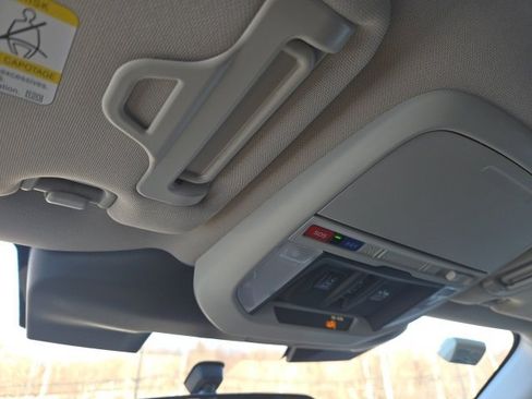 Used 2023 Subaru Forester Limited image 9