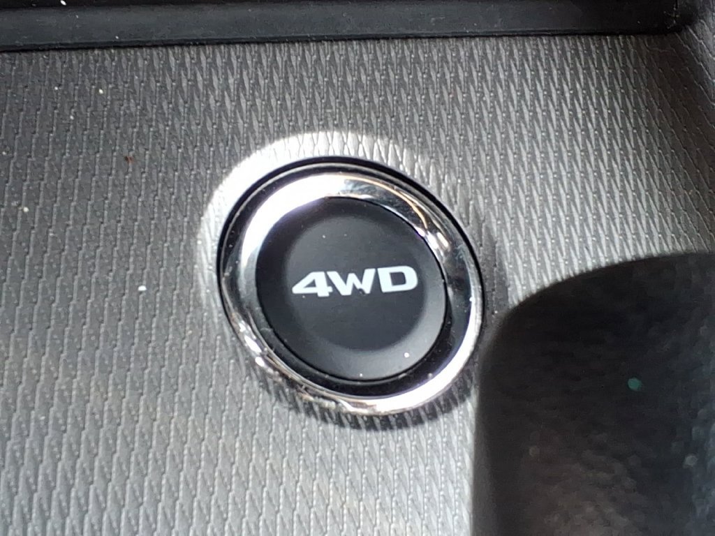 Used 2024 Mitsubishi Outlander Sport LE AWD/4WD image 13