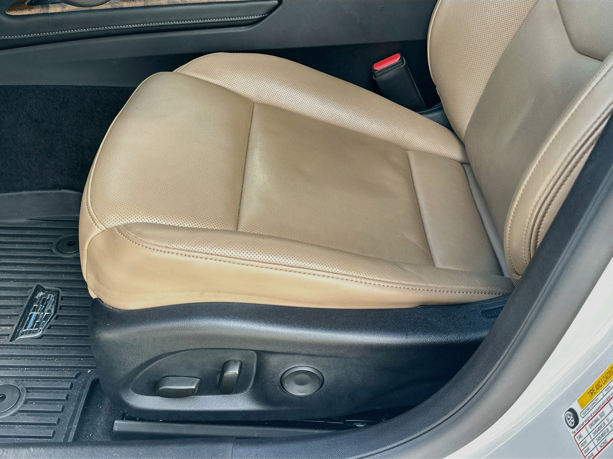 Used 2023 Cadillac CT5 Premium Luxury RWD image 17