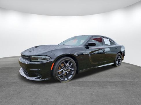 Used 2023 Dodge Charger R/T w/ Blacktop Package image 3