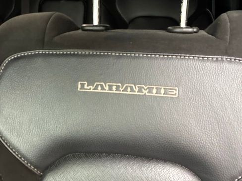 Used 2024 RAM 1500 Laramie AWD/4WD image 36