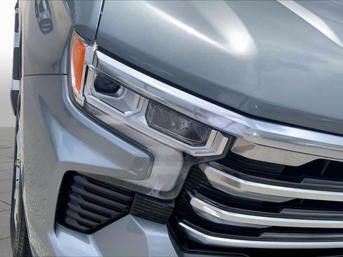 Used 2024 Chevrolet Silverado 1500 High Country AWD/4WD image 28