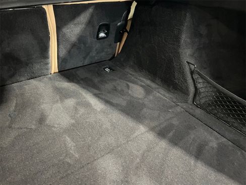 Used 2020 Porsche Panamera 4S image 6