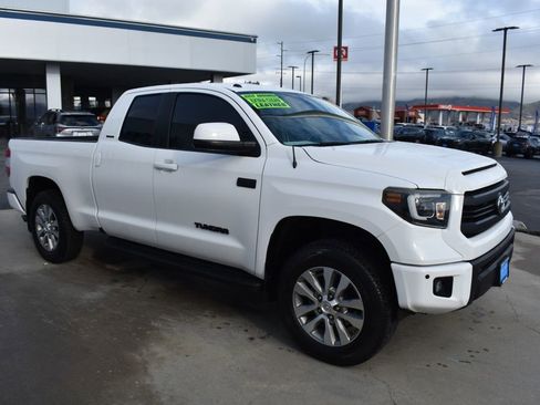 Used 2016 Toyota Tundra Limited image 9