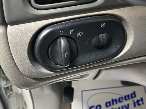 Used 2003 Ford Taurus SES image 14