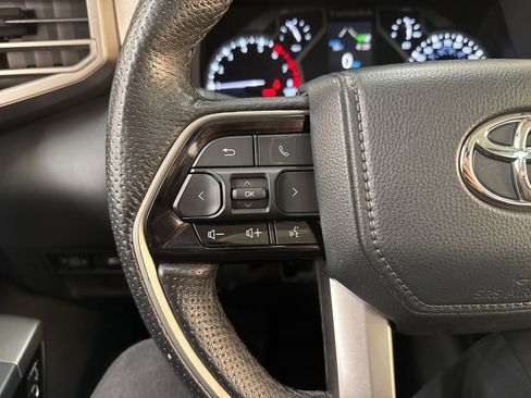 Used 2022 Toyota Tundra Limited image 20