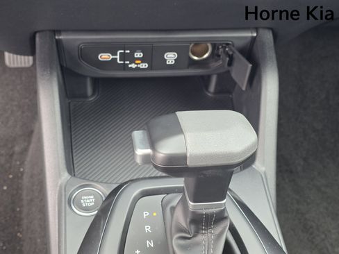 New 2026 Kia K4 LXS image 17