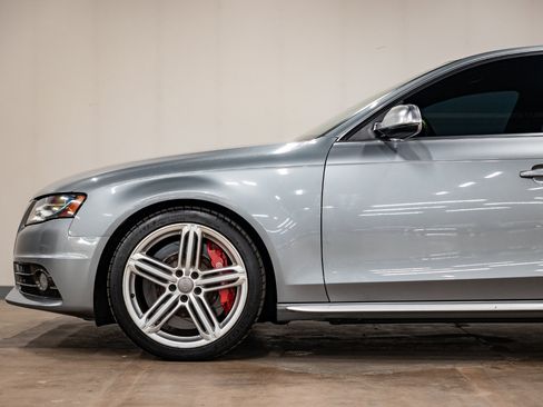 Used 2010 Audi S4 Prestige image 19