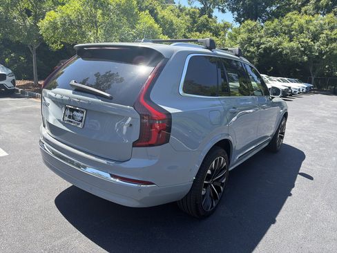 Used 2026 Volvo XC90 B6 Plus w/ Protection Package Premier AWD/4WD image 38