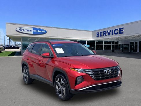 Used 2023 Hyundai Tucson SEL w/ Convenience Package AWD/4WD image 2