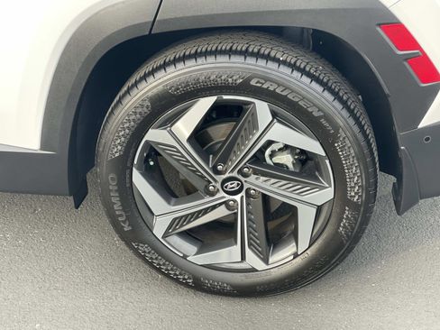 Certified 2023 Hyundai Tucson Limited image 30