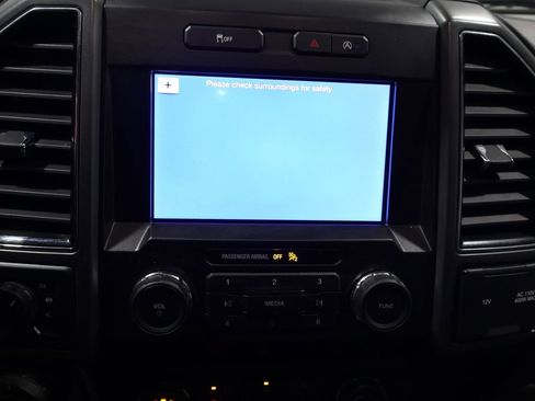 Used 2019 Ford F150 XLT w/ Equipment Group 302A Luxury image 27