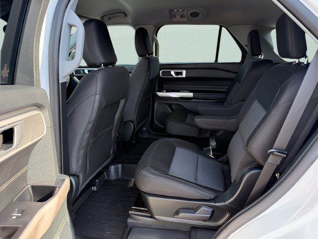 Certified 2023 Ford Explorer XLT AWD/4WD image 5