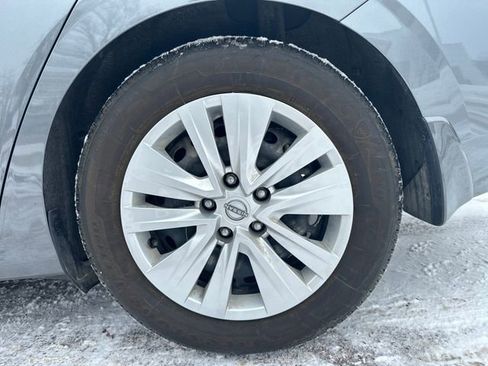 Used 2025 Nissan Sentra S image 28