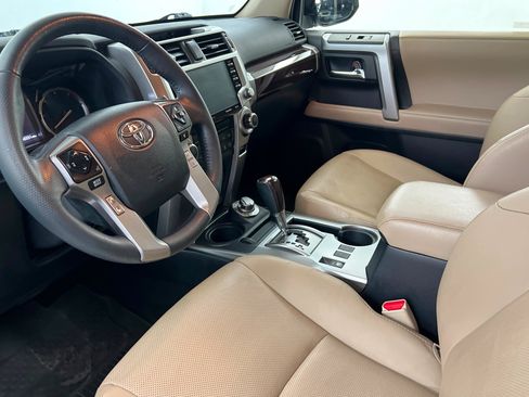 Certified 2022 Toyota 4Runner Limited AWD/4WD image 16