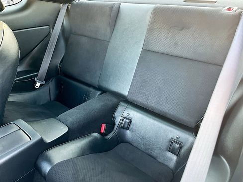 Used 2025 Toyota GR86 Premium image 23