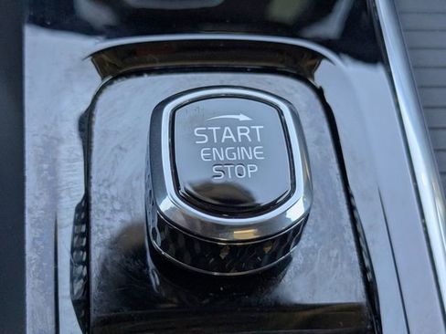 Certified 2025 Volvo S60 B5 Core image 35