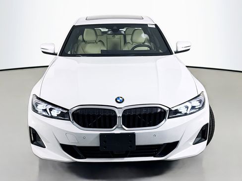 Used 2026 BMW 330i xDrive Sedan image 2