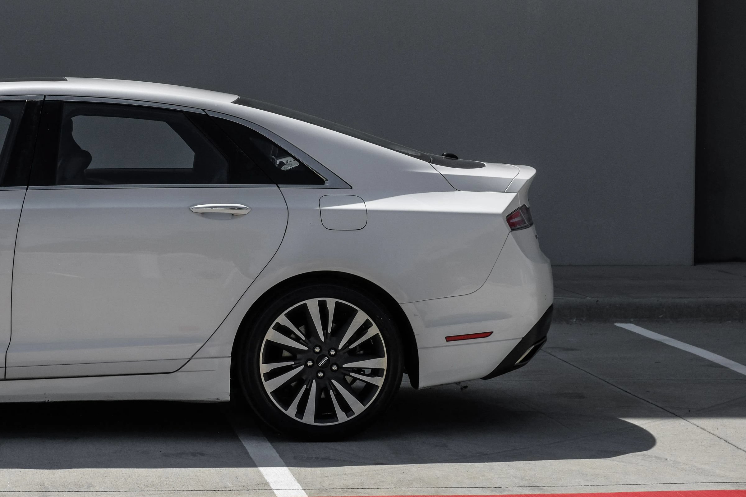 Used 2017 Lincoln MKZ Reserve FWD image 12