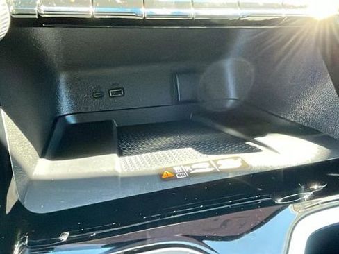 New 2026 Chevrolet Traverse LT w/ LPO, Floor Liner Package image 16