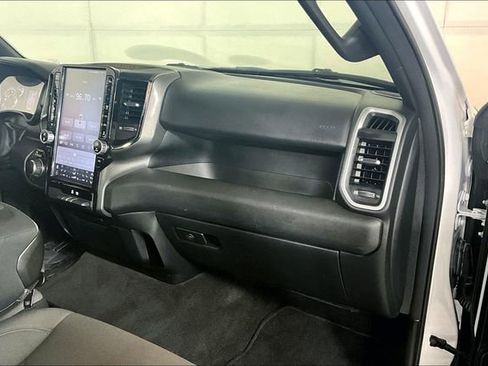 Used 2022 RAM 1500 Big Horn image 16