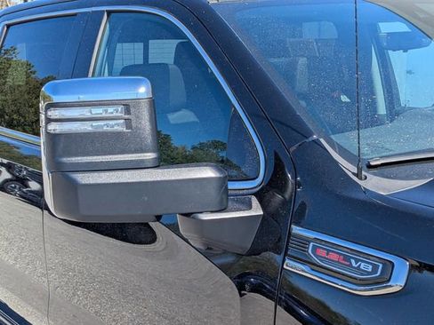 Used 2021 GMC Sierra 1500 Denali w/ Denali Ultimate Package image 10