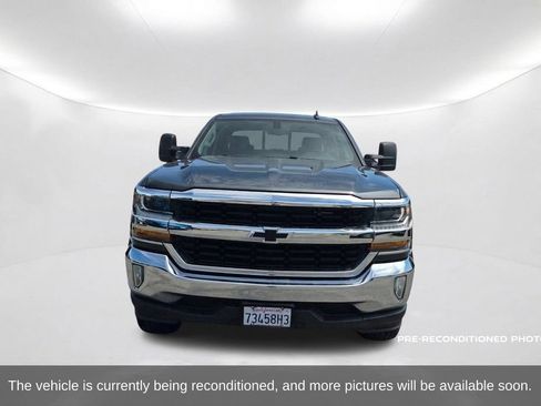Used 2019 Chevrolet Silverado 1500 LT w/ LPO, Black Pack RWD image 2