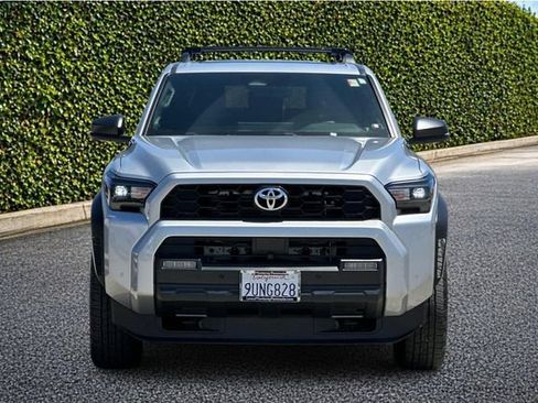 Used 2025 Toyota 4Runner TRD Off-Road Premium AWD/4WD image 10