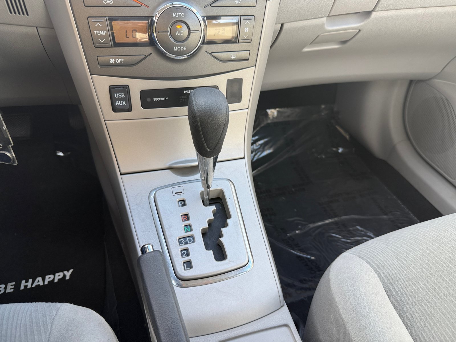 Used 2013 Toyota Corolla LE w/ Premium Pkg FWD image 13