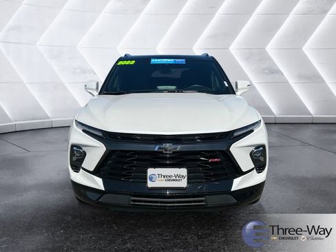 Certified 2023 Chevrolet Blazer RS w/ Driver Confidence II Package image 8
