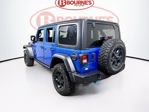 Used 2023 Jeep Wrangler Unlimited w/ Cold Weather Group AWD/4WD image 7