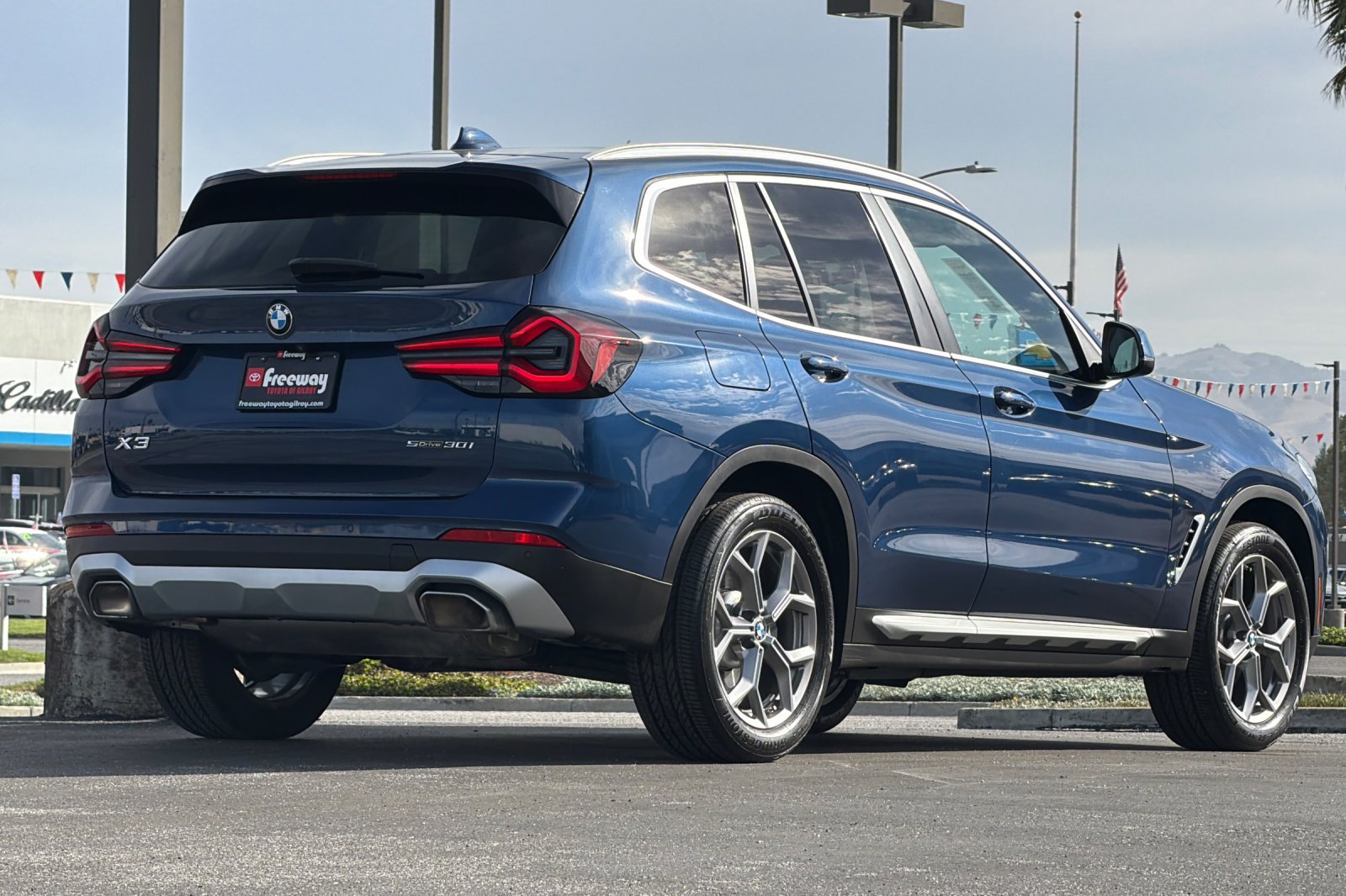 Used 2023 BMW X3 sDrive30i w/ Convenience Package RWD image 4
