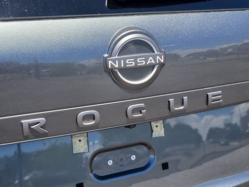 Certified 2026 Nissan Rogue S AWD/4WD image 9