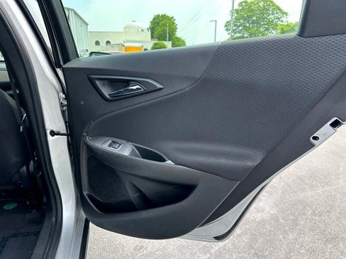 Used 2022 Chevrolet Malibu LT image 23