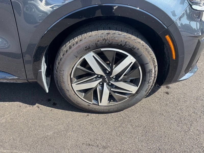 Certified 2023 Kia Sorento S w/ Panoramic Sunroof Package FWD image 15