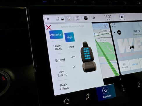 Used 2023 Jeep Grand Cherokee Overland w/ Advanced Protech Group III image 7