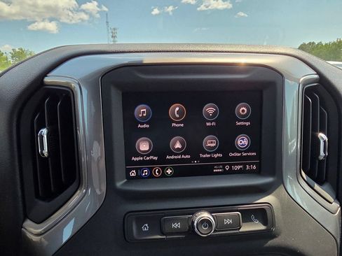 New 2026 GMC Sierra 2500 Pro w/ Convenience Package AWD/4WD image 27