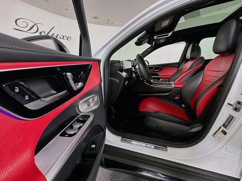 Used 2024 Mercedes-Benz GLC 43 AMG GLC 43 AMG Night 4MATIC w/ Driver Assistance Package image 20