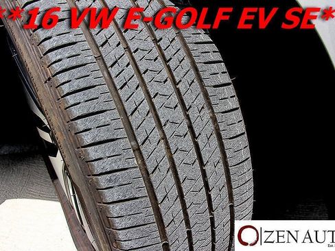 Used 2016 Volkswagen e-Golf SE FWD image 47