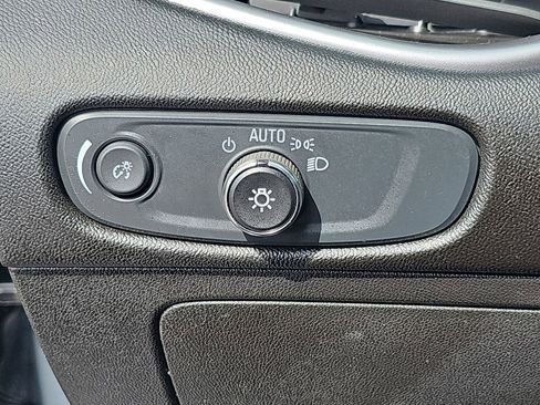 Used 2024 Chevrolet Malibu LT FWD image 29