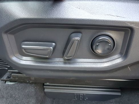 Used 2023 Toyota Sequoia Limited image 71