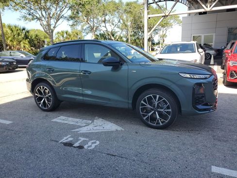 New 2026 Audi Q3 quattro 2.0T AWD/4WD image 3