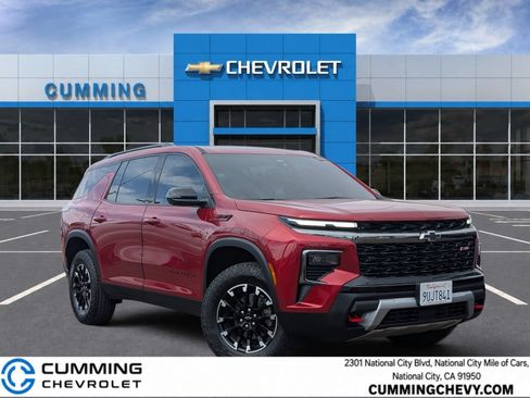 Used 2024 Chevrolet Traverse Z71 AWD/4WD image 1
