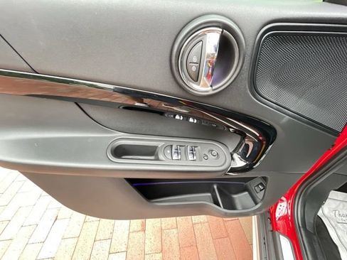 Used 2021 MINI Cooper Countryman S FWD image 10