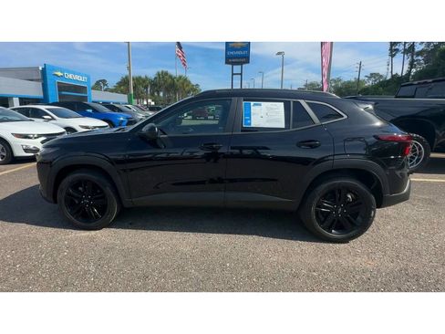 Used 2025 Chevrolet Trax ACTIV w/ Driver Confidence Package FWD image 5