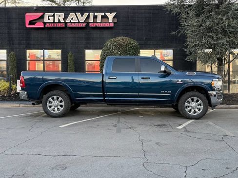 Used 2022 RAM 2500 Limited AWD/4WD image 18