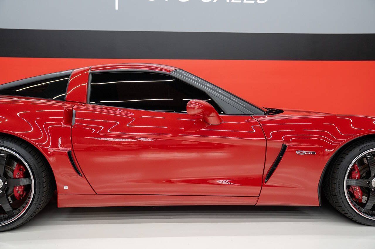 Used 2007 Chevrolet Corvette Z06 w/ Preferred Equipment Group RWD image 48
